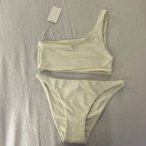 One Shoulder Sexy  Bikini from Mikoh brand new with Tags